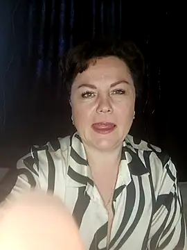 EllaLove2277's cam snapshot