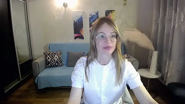 shy_hot_cat's cam snapshot