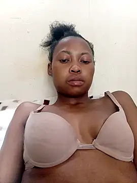 Sweethoneypot25 live sex cam