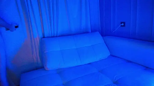 aiko_tenshi live sex cam