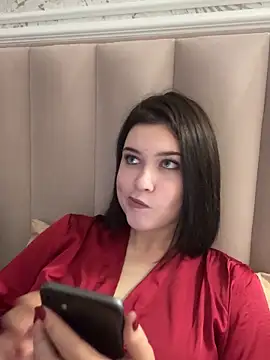 KikiWatson live sex cam