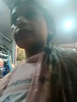 nehakapoor89's cam snapshot