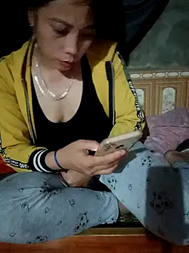 Phuong_xxx's cam snapshot