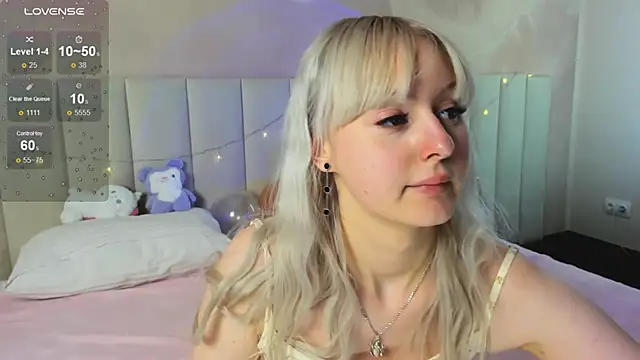 AdeleSilver's cam snapshot