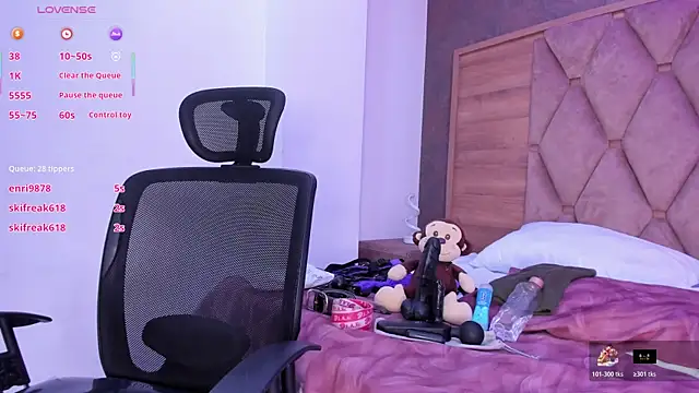 VictoriaSaenz1_'s cam snapshot