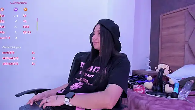 VictoriaSaenz1_'s cam snapshot