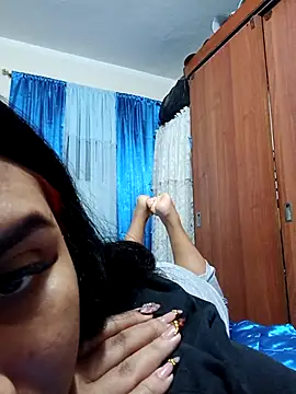 aleya_bliss's cam snapshot