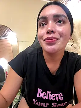 TS-SimplyTheBest live sex cam