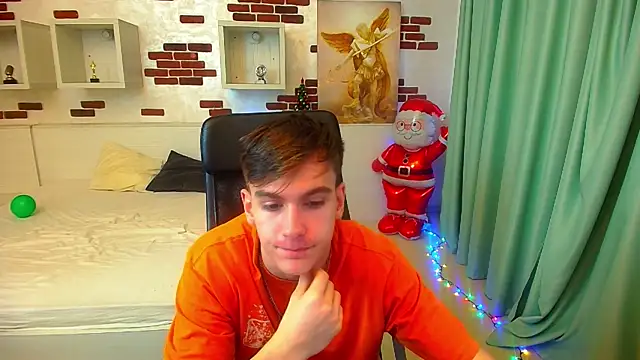 BradyFlint live sex cam