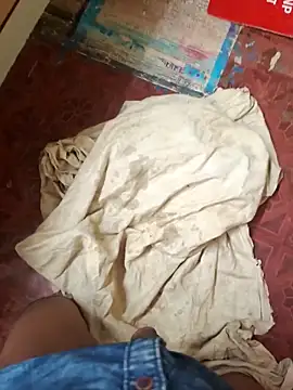 mumbai_playboy201 live sex cam