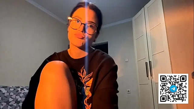 TequilaPariseau's cam snapshot