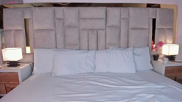 Lea_Hunter_'s cam snapshot