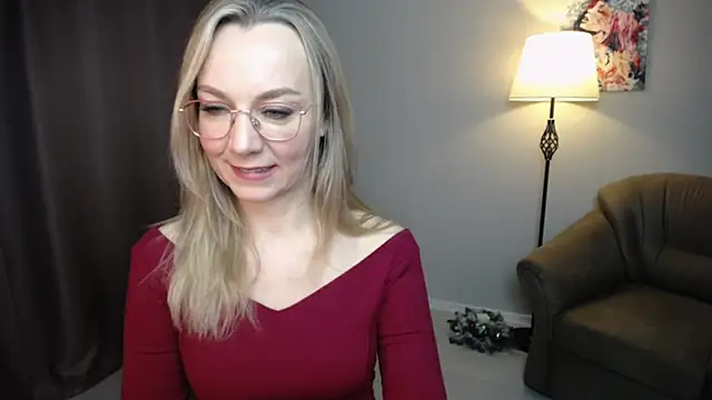 Ava_Elior's cam snapshot