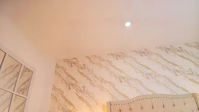 Yuliana-ambell's cam snapshot