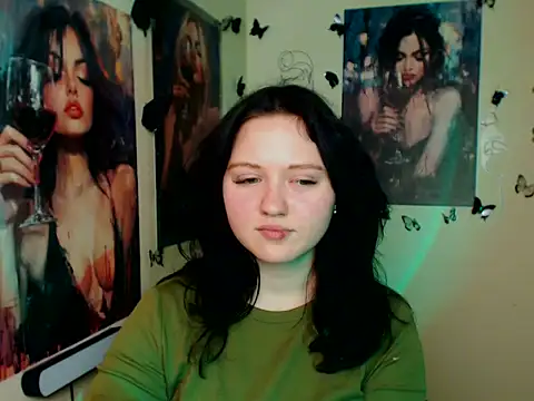 LadyAlice_'s cam snapshot