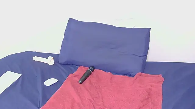 Serafynn's cam snapshot