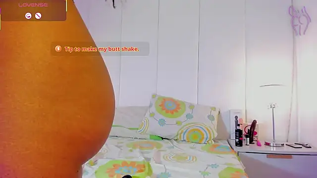 Krystin1's cam snapshot