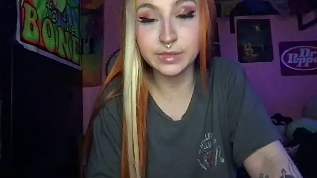 Babyyangel420's cam snapshot