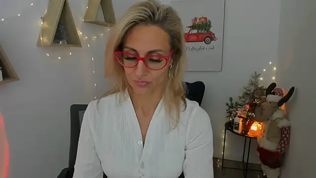 MuseOfStage's cam snapshot