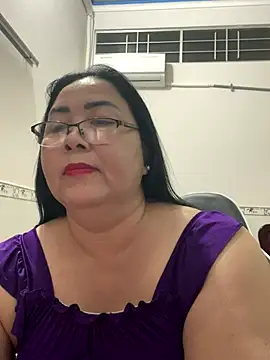 Alinat_'s cam snapshot