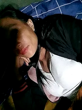 Lisa_pusy's cam snapshot