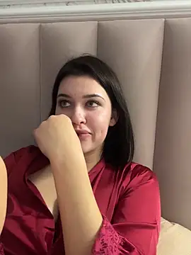 KikiWatson's cam snapshot