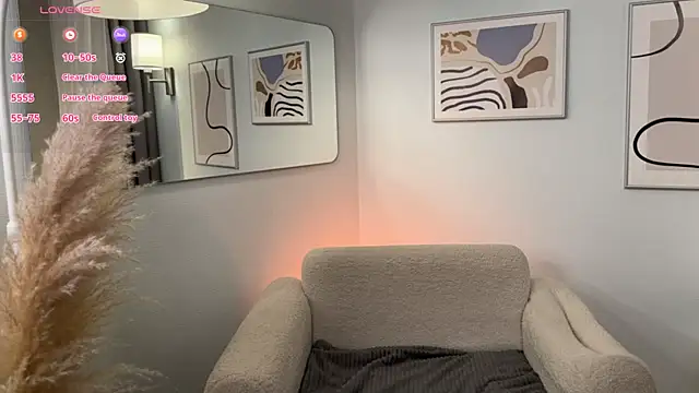 AuroraOlis's cam snapshot