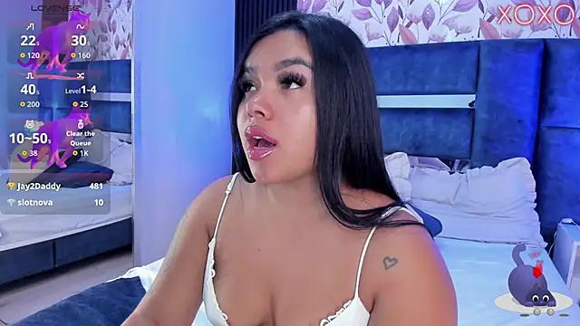 MarianaGarciaa__'s cam snapshot