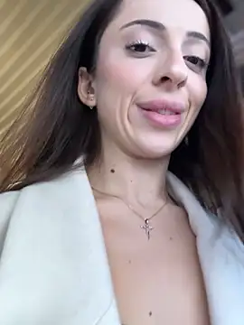 YeaLina live sex cam