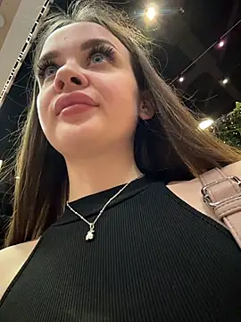 KristiRich live sex cam