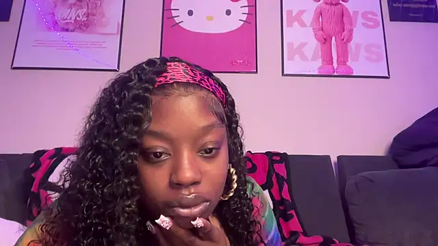 sevynsexysinss live sex cam