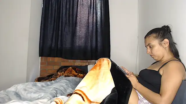 kathy_luisa live sex cam