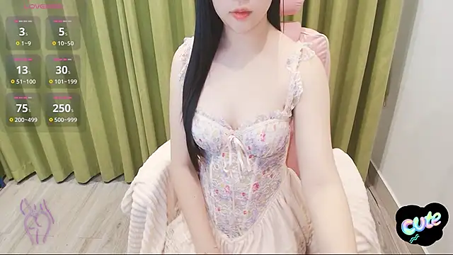 Meow_Sexy18's cam snapshot