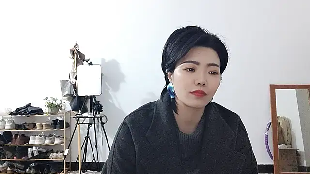 Lulu-uu live sex cam