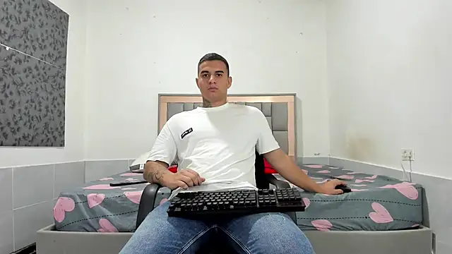 simookeler live sex cam