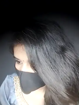 Sexey-Puja live sex cam