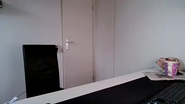 alpha-hunk live sex cam