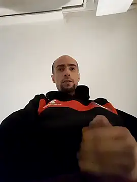 Kinshasa95 live sex cam