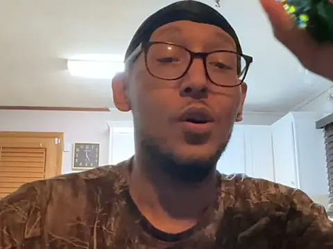 ThrowedWorldWide live sex cam