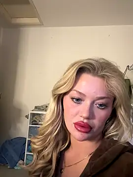 blissdimicco's cam snapshot