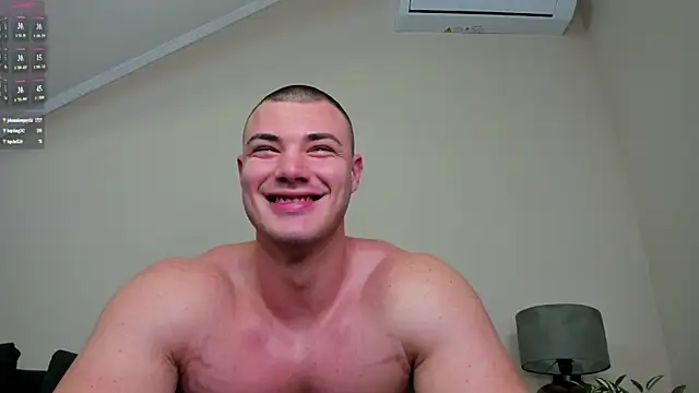 Troy_Bigtitan live sex cam