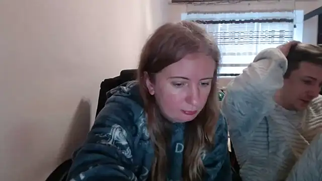 PeterAndJen's cam snapshot