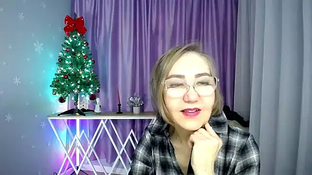 queen_a_n_i's cam snapshot