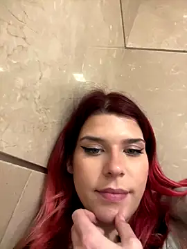 RiriRoseey live sex cam