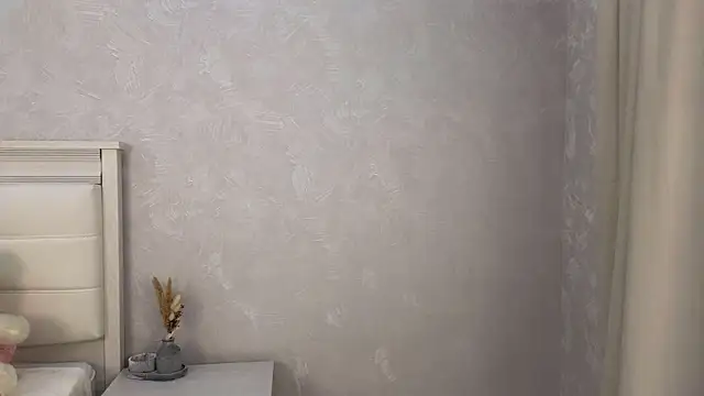 YvonneShames's cam snapshot