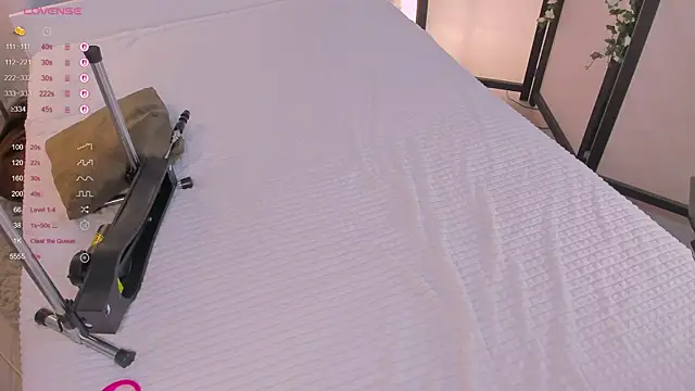 Trinity_Bunny live sex cam