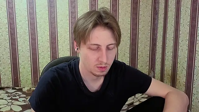 darienlarge live sex cam