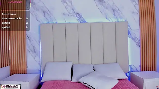 Iris_Thompson_'s cam snapshot