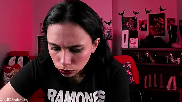 lilith-deveraux's cam snapshot