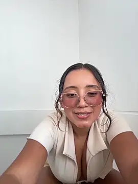 Kay_LustyWife live sex cam